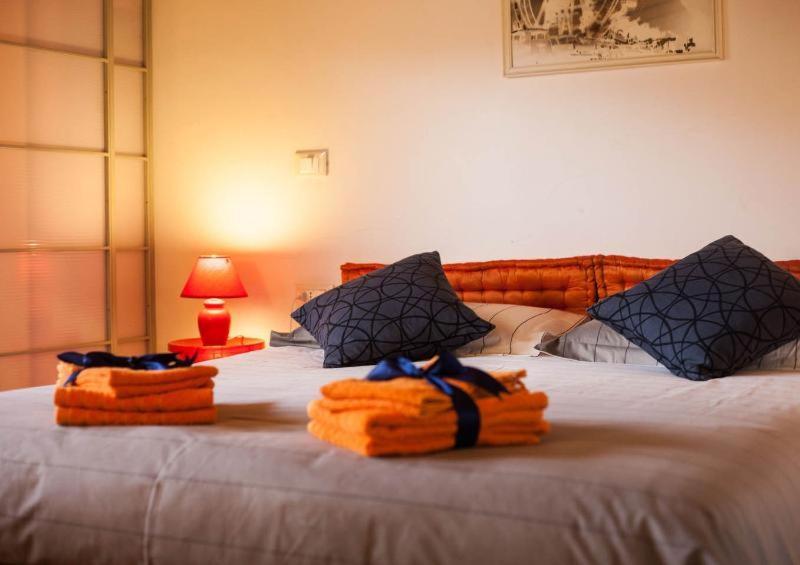 The Swallows' Appartement