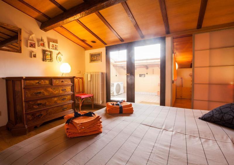 The Swallows' Appartement Florence
